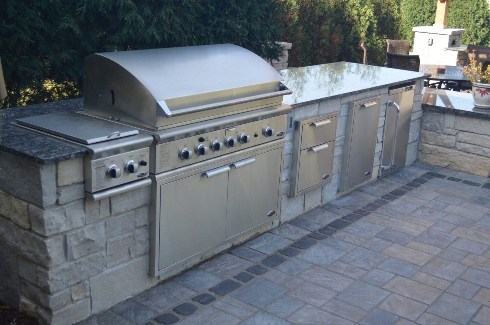 Professional outdoor kitchen installation in Darien, IL