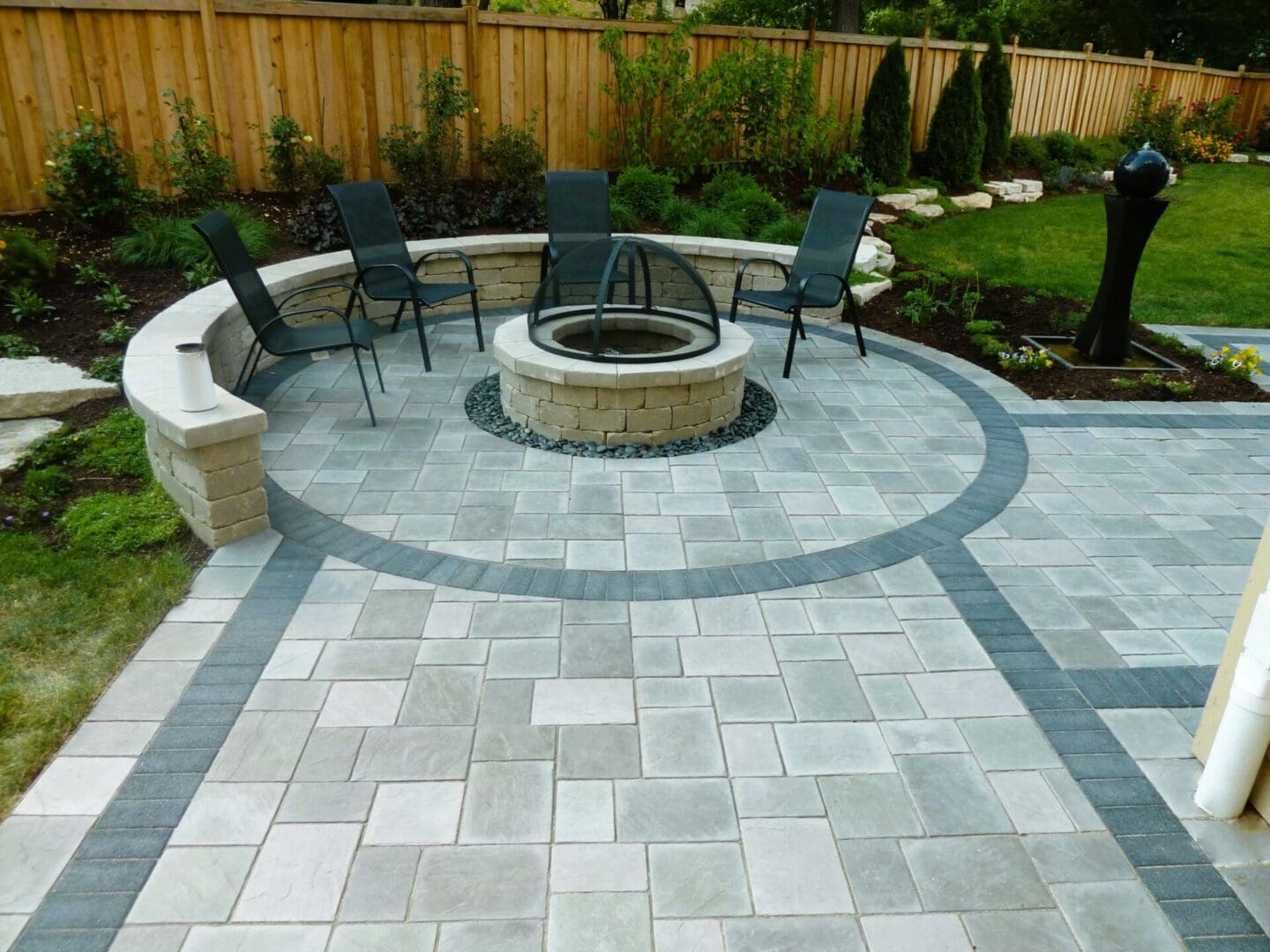 Professional firepit installation in Glen Ellyn, IL